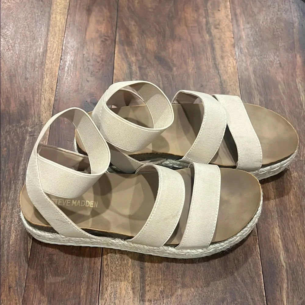 Steve Madden Cream Espadrilles with Minimalist Design Size 2‎